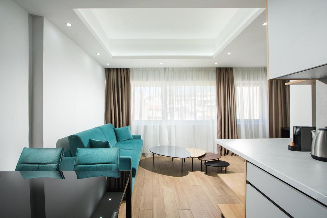 Xclusive Athens Suites Exterior photo